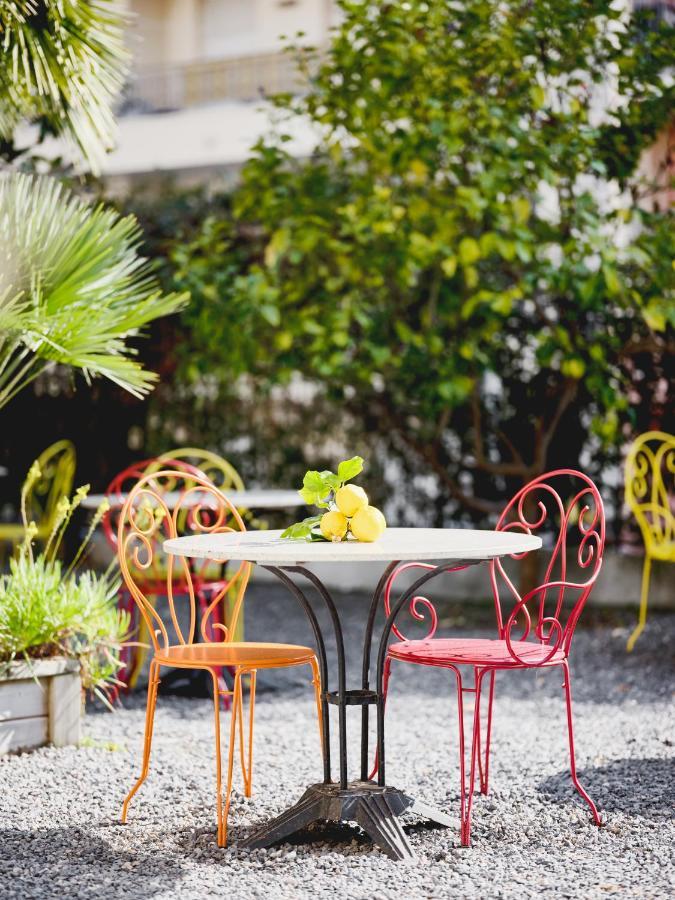 Hotel Lemon Menton Luaran gambar