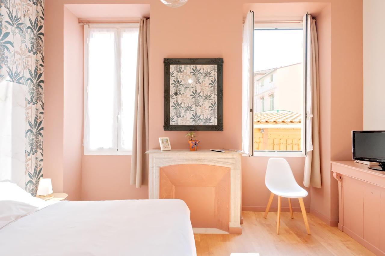 Hotel Lemon Menton Luaran gambar