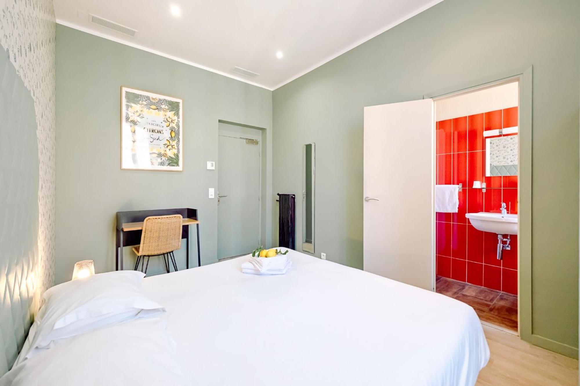 Hotel Lemon Menton Luaran gambar