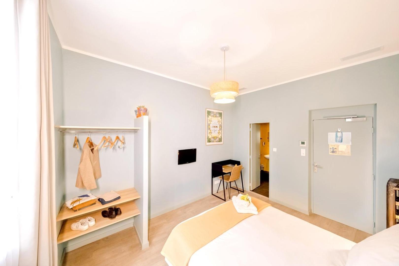 Hotel Lemon Menton Luaran gambar